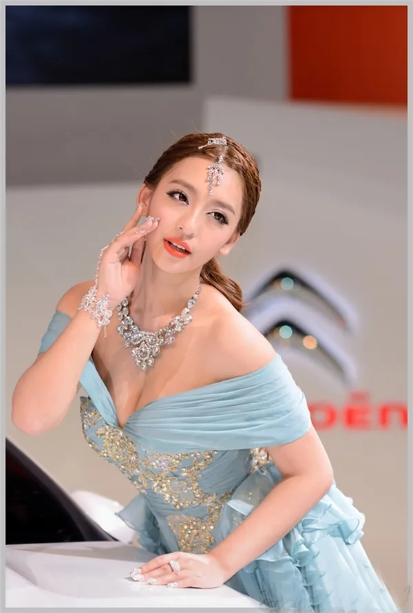 4298-daxiongmeinchemocaoyangyaoraofengyumeiruyouhuo